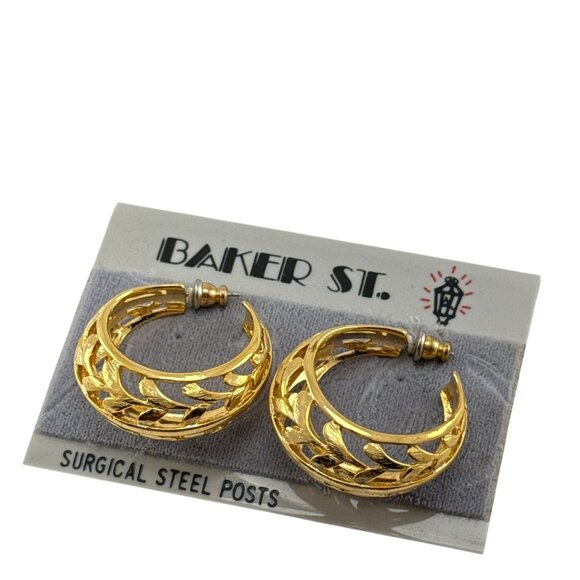 Vintage Baker St. Gold Tone Leaf Hoop Earrings Surgical Steel Posts Pierced - Picture 5 of 6